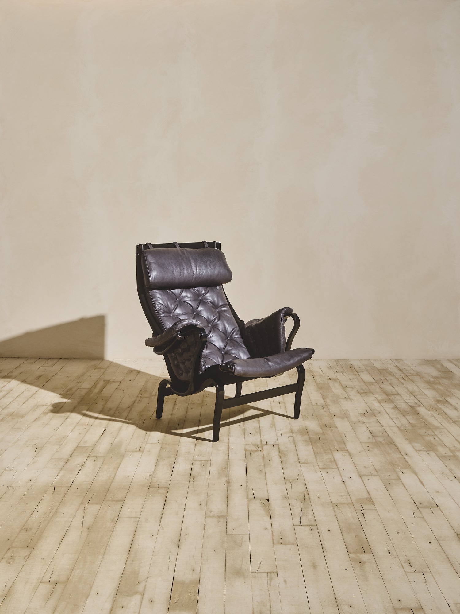Pernilla 69 Armchair