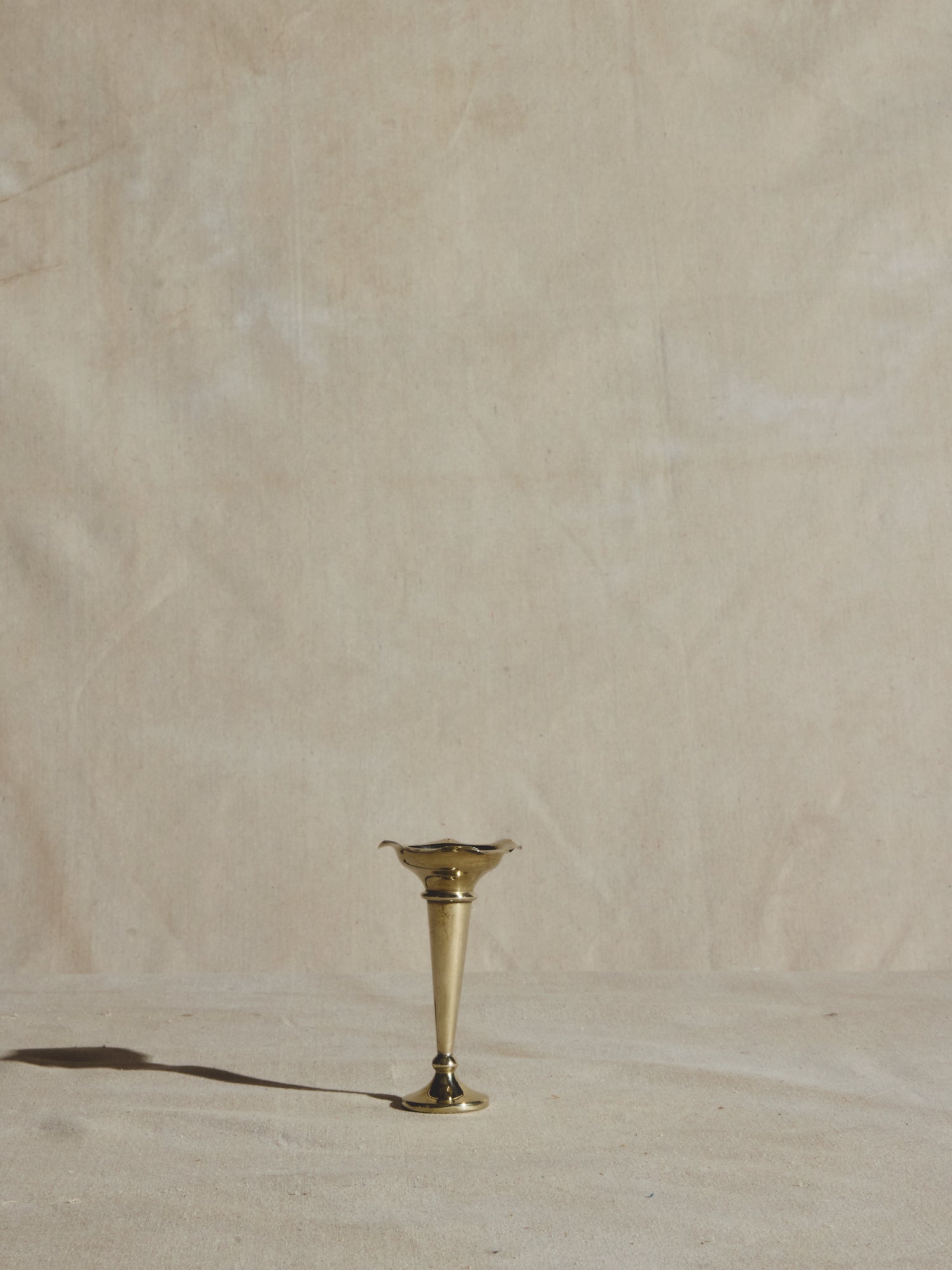 Petite Wave Vase