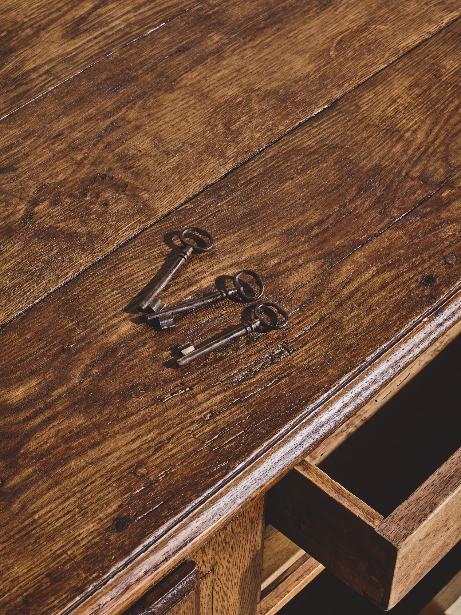 French Oak Counter