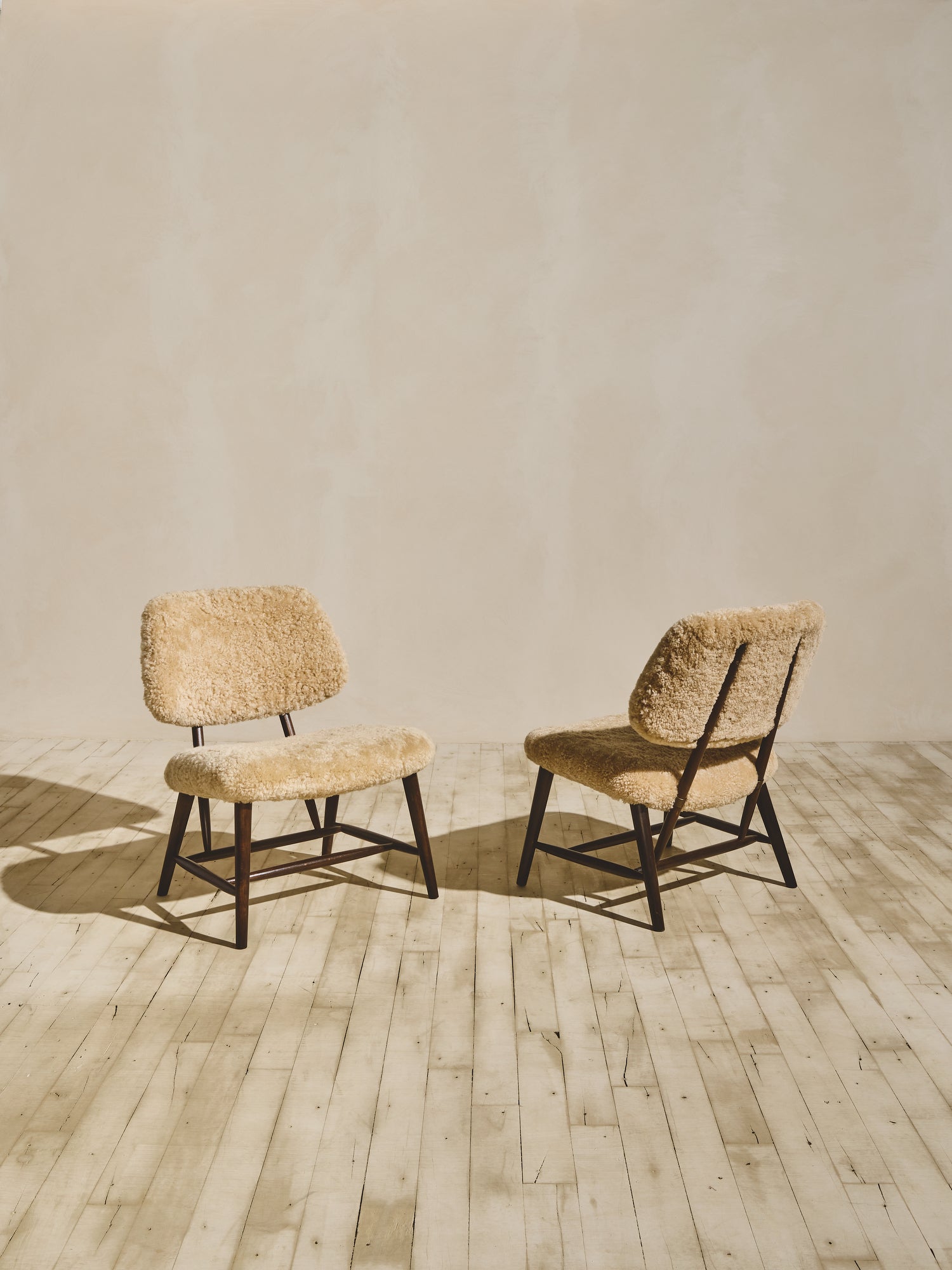 TeVe Chairs