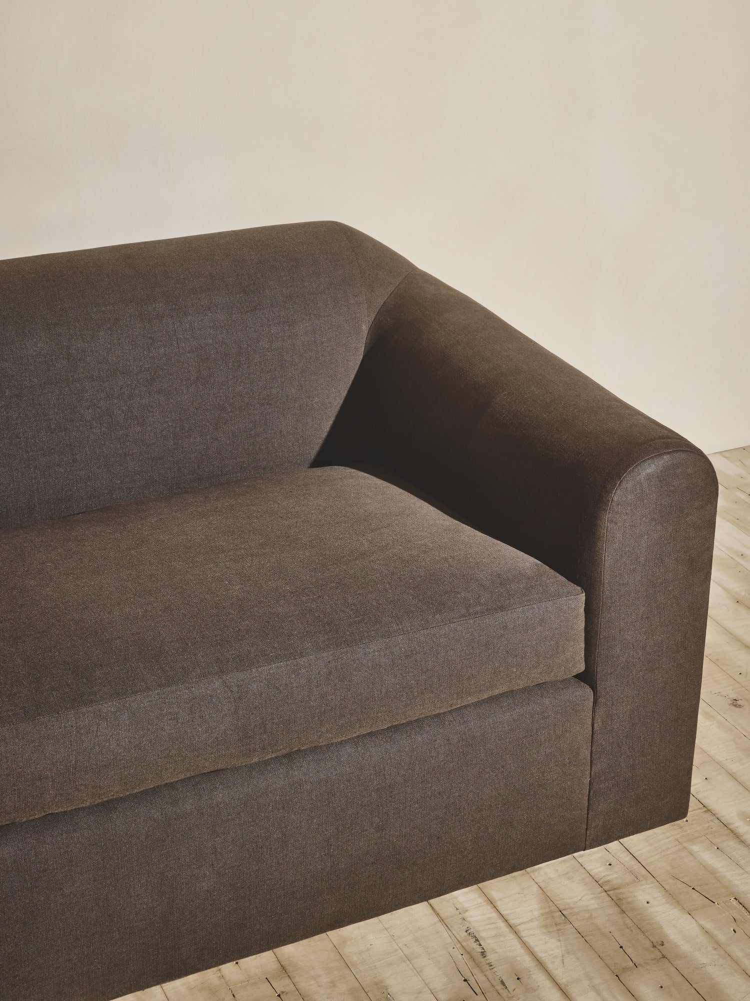 Sabi Sectional