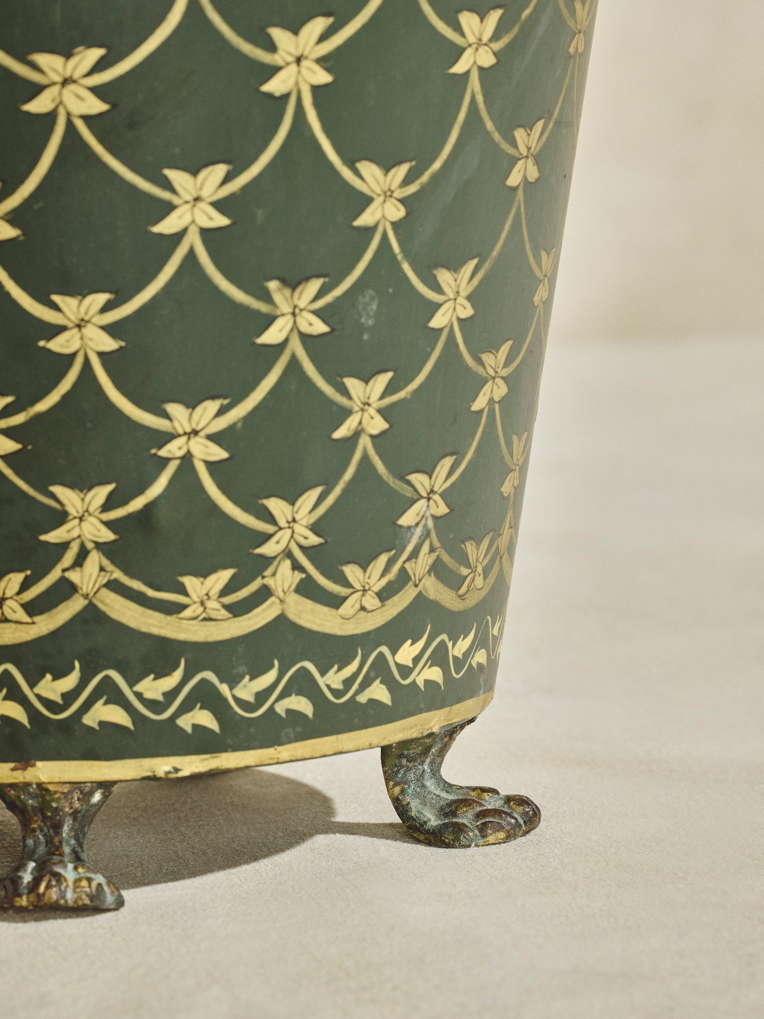 Italian Tole Charm Basket