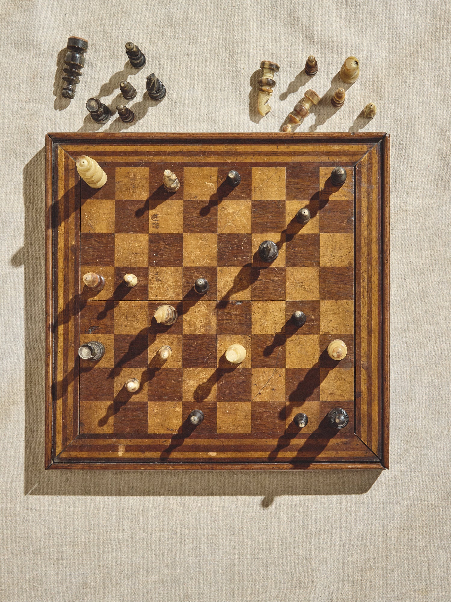 Folkart Chess Game