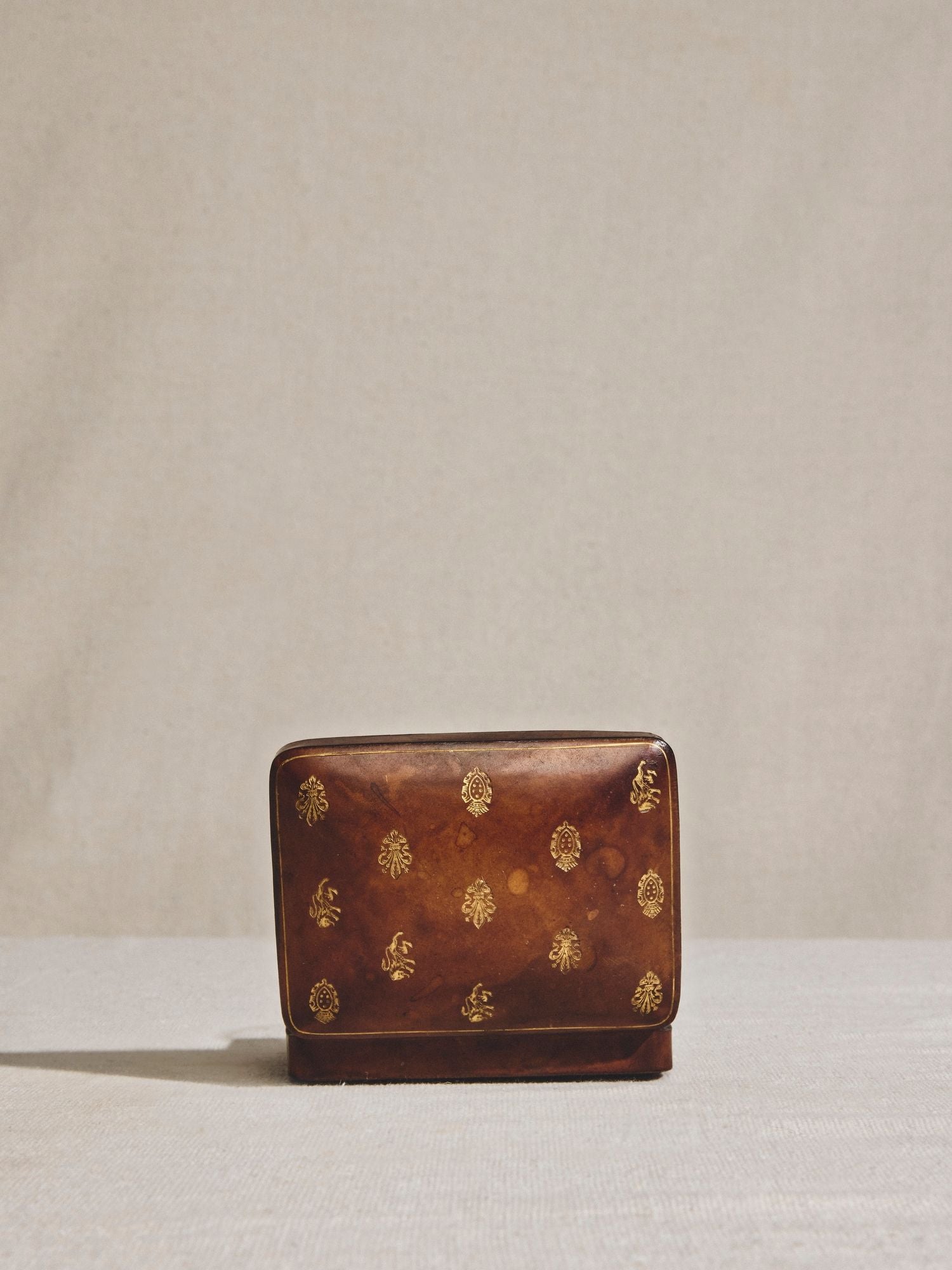 Lily of Florence Motif Box