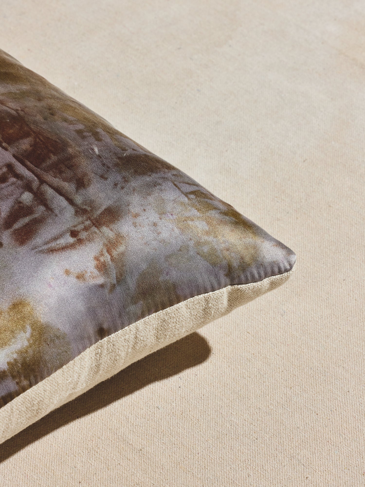 Lilypad Pillow