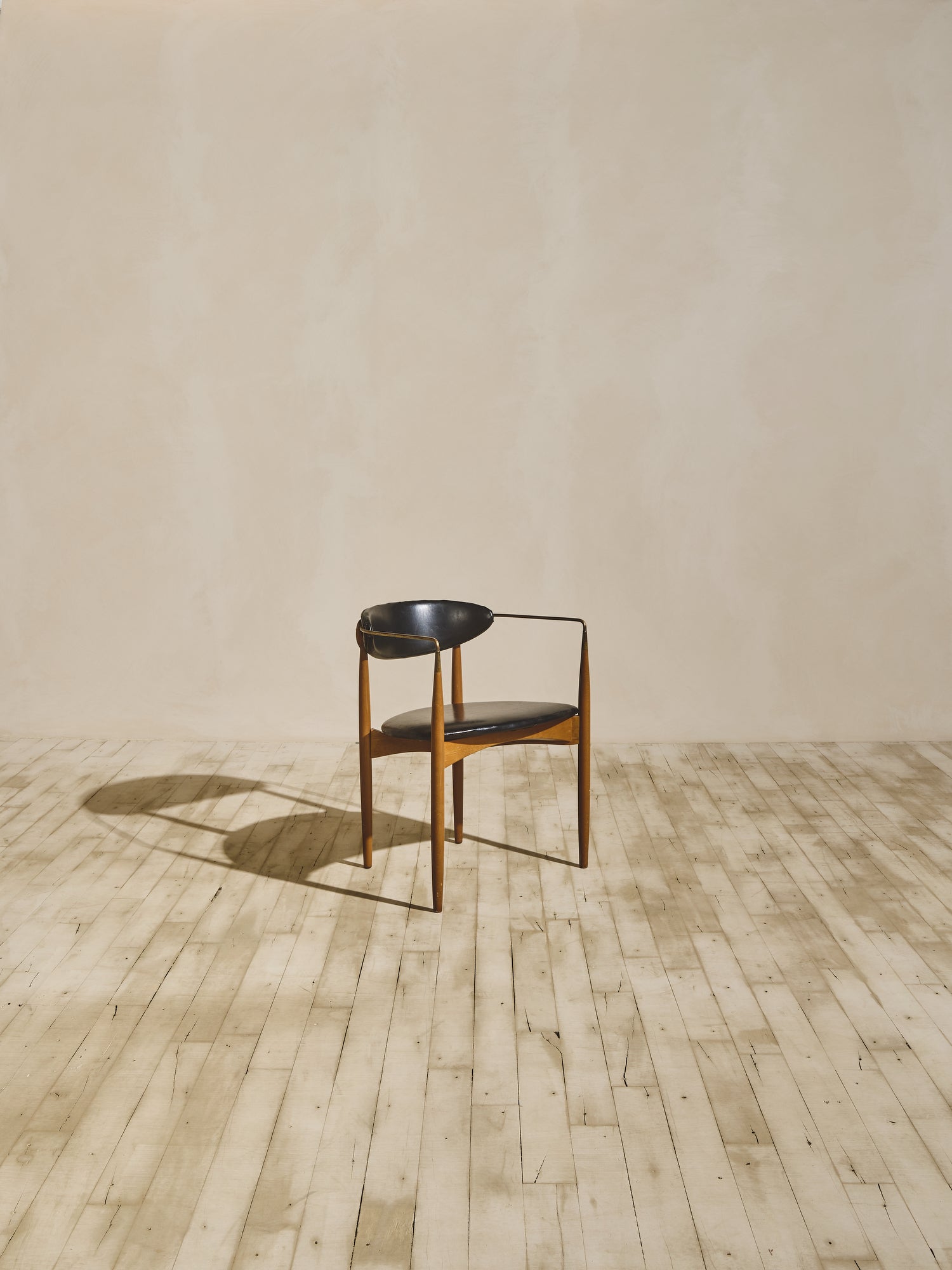 Viscount Chair