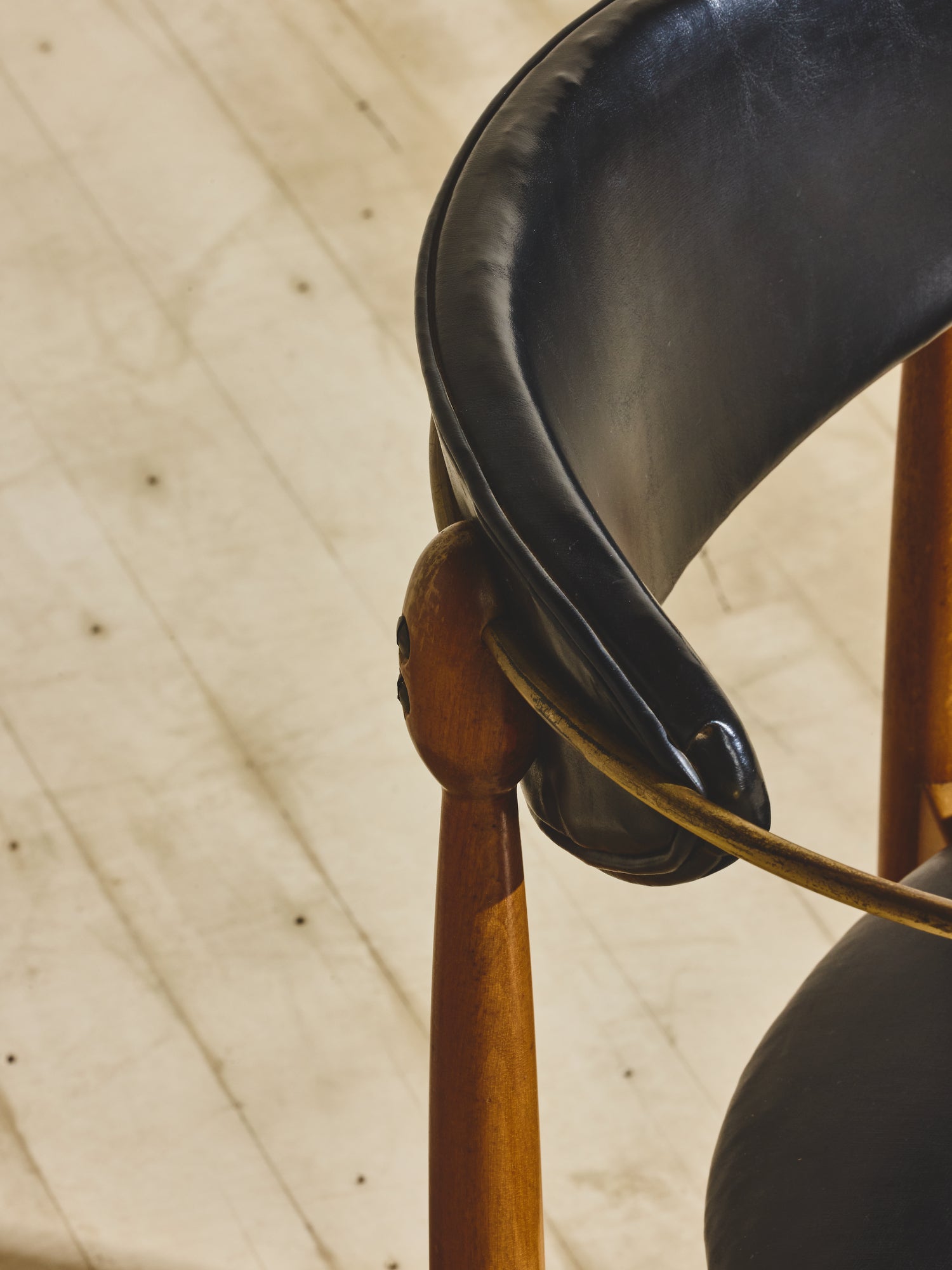 Viscount Chair