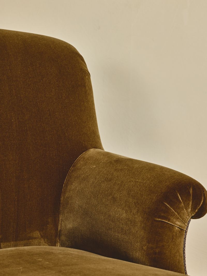 Velvet Chaise Lounge