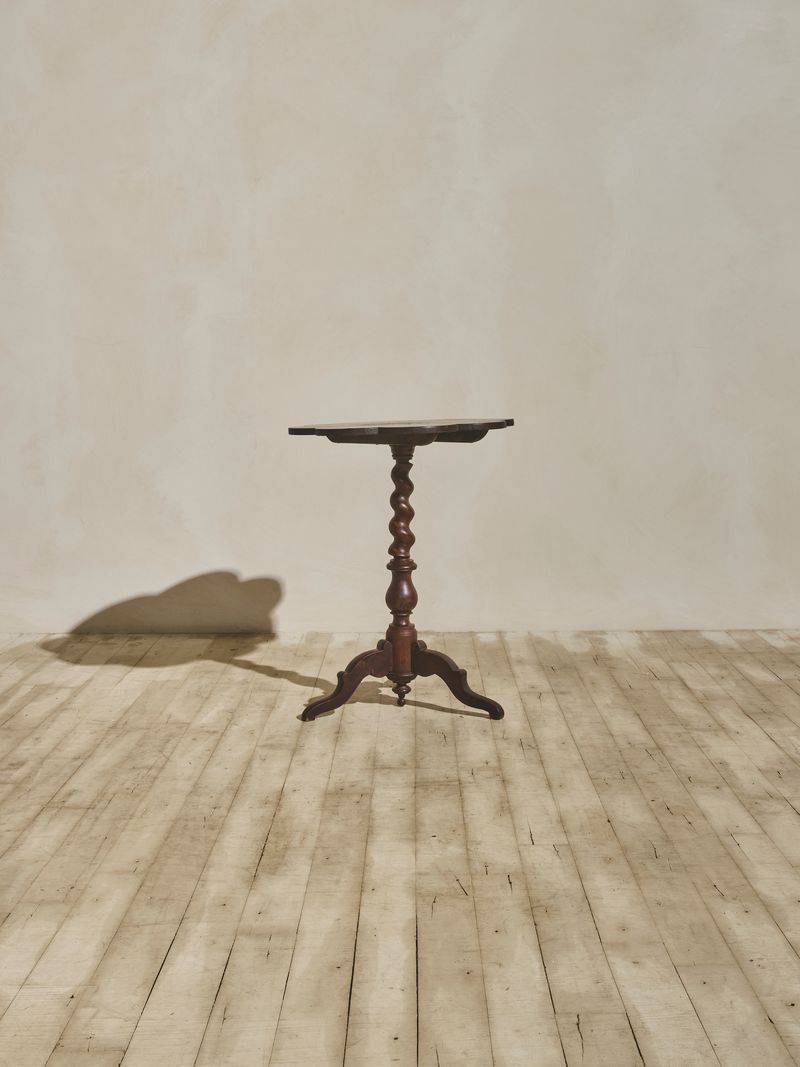 1900's Floral Inlay Tilt Top Table