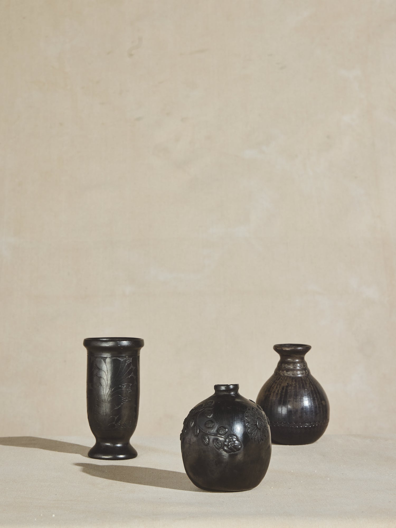 Vase en Argile Noire