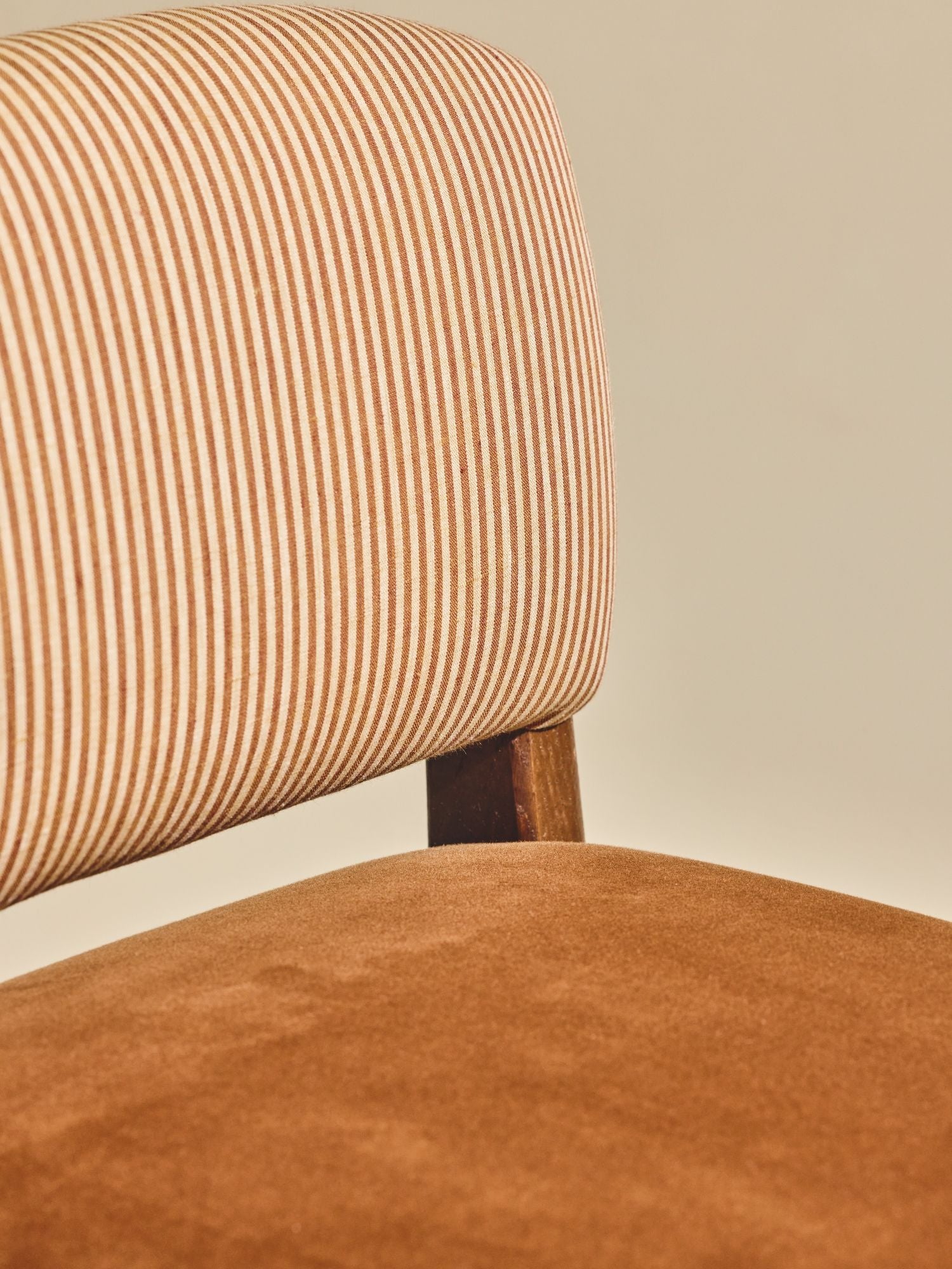 Mrs. Wolcott Counter Stools