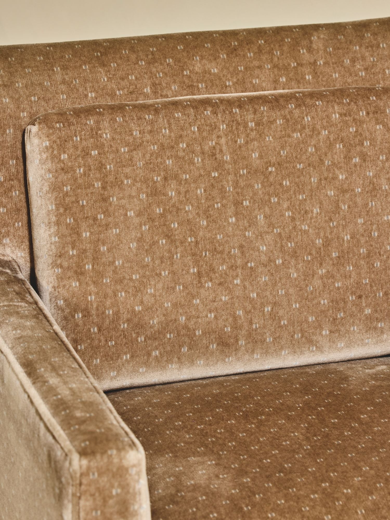 Pair of Mid-Century Paul McCobb Club Chairs - Taupe Velvet