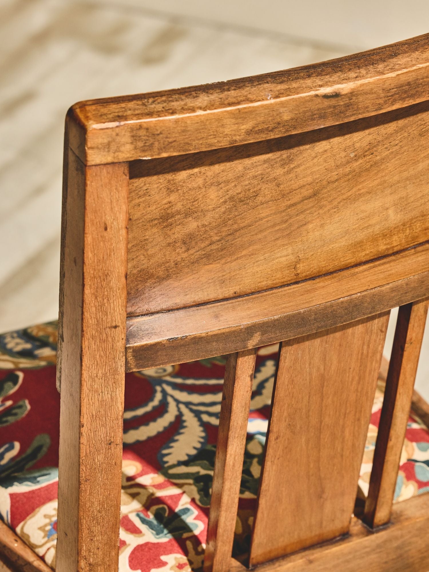 Set of 4 - 1920's Vintage Vermilion Flora Chairs